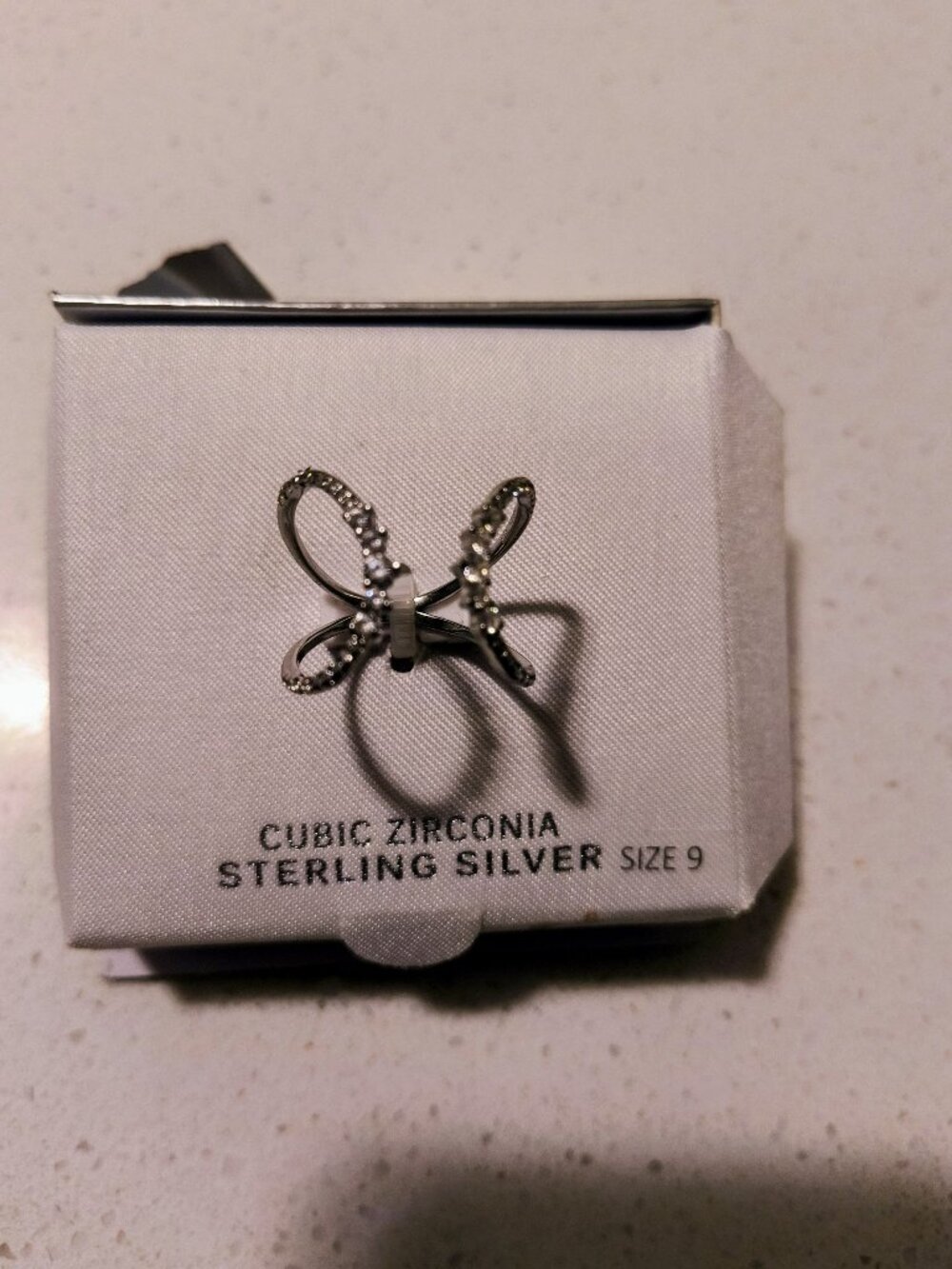 STERLING SILVER CUBIC ZIRCONIA BOW RING SIZE 9